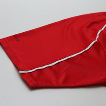 Load image into Gallery viewer, 2000/02 Gerrard #17 Liverpool Vintage Reebok Home Football Shirt (S)16
