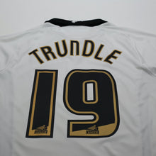 Load image into Gallery viewer, 2009/10 Trundle #19 Swansea City Vintage Umbro Home Football Shirt (M)8
