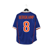 Load image into Gallery viewer, 1998/00 Bergkamp #8 Holland Vintage Nike Away Football Shirt (M) Arsenal0
