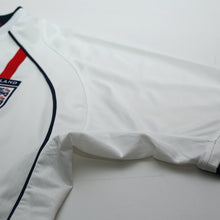Load image into Gallery viewer, 2001/03 BECKHAM #7 England Vintage Umbro Home Greece Football Shirt (L)6
