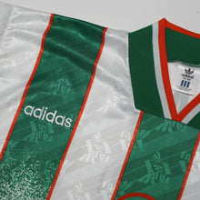 Load image into Gallery viewer, 1994 Keane #6 Ireland Vintage adidas Away Football Shirt (S/M)9
