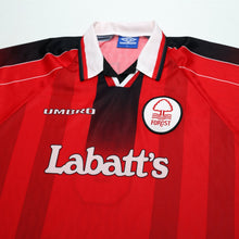 Load image into Gallery viewer, 1996/98 Pearce #3 Nottingham Forest Vintage Umbro Home Football Shirt (XL)2

