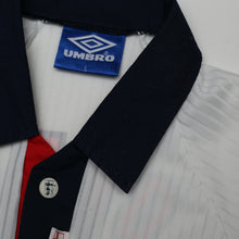 Load image into Gallery viewer, 1997/99 Owen #20 England Vintage Umbro Home Football Shirt (M/L) WC 199815
