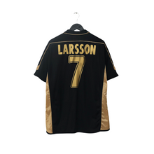 Load image into Gallery viewer, 2003/04 Larsson #7 Celtic Vintage Umbro Away Football Shirt (L)
