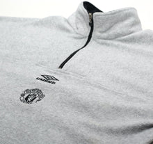 Load image into Gallery viewer, 2000/01 MANCHESTER UNITED Vintage Umbro 1/4 Zip Fleece (L)

