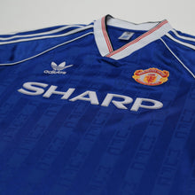 Load image into Gallery viewer, 1988/90 Robson #7 Manchester United adidas Originals Away Football Shirt (S)4
