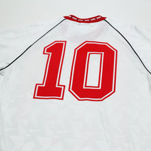 Load image into Gallery viewer, 1991 Hughes #10 Manchester United adidas Cup Winners Cup Football Shirt (L)7
