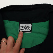 Load image into Gallery viewer, 2002/03 Celtic Vintage Umbro Football Track Top Jacket (XL)9
