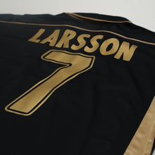 Load image into Gallery viewer, 2003/04 Larsson #7 Celtic Vintage Umbro Away Football Shirt (L)
