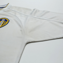 Load image into Gallery viewer, 2000/02 Viduka #9 Leeds United Vintage Nike Home Football Shirt (L)5
