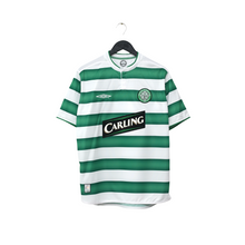 Load image into Gallery viewer, 2003/04 Larsson #7 Celtic Vintage Umbro European Home Football Shirt (M)1
