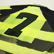 Load image into Gallery viewer, 1996/97 Di Canio #7 Celtic Vintage Umbro Away Football Shirt (L/XL)10
