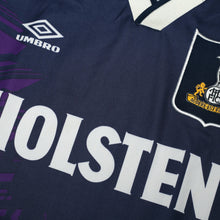Load image into Gallery viewer, 1994/95 Klinsmann #18 Tottenham Hotspur Vintage Umbro Away Football Shirt (L)7

