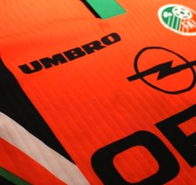 Load image into Gallery viewer, 1997/98 KEANE #6 Ireland Vintage Umbro Away Football Shirt (L)

