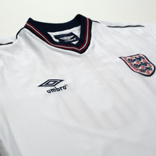 Load image into Gallery viewer, 1986 Lineker #10 England Retro Umbro Home Football Shirt (M) Mexico World Cup 867
