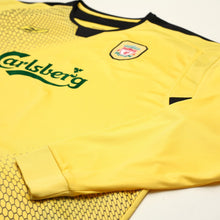 Load image into Gallery viewer, 2004/05 Gerrard #8 Liverpool Vintage Reebok L/S Away Football Shirt (XXL)7
