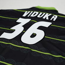 Load image into Gallery viewer, 1999/00 Viduka #36 Celtic Vintage Umbro Away Football Shirt (XL)11
