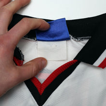 Load image into Gallery viewer, 1996/97 Cantona #7 Manchester United Vintage Umbro Away Football Shirt (XL)15
