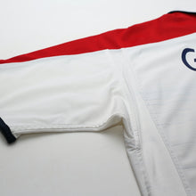 Load image into Gallery viewer, 2003/05 Gerrard #4 England Vintage Umbro Home Football Shirt (L) EURO 200411
