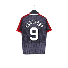 Load image into Gallery viewer, 1996/97 Kluivert #9 Ajax Vintage Umbro Away Football Shirt (M)0
