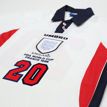 Load image into Gallery viewer, 1997/99 Owen #20 England Vintage Umbro Home Football Shirt (M/L) WC 19984
