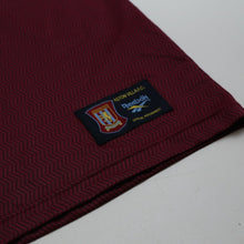 Load image into Gallery viewer, 1997/98 Milosevic #9 Aston Villa Vintage Reebok Home Football Shirt (XL)7
