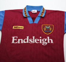 Load image into Gallery viewer, 1995/96 BURNLEY FC Vintage Mitre Home Football Shirt Jersey (S) 34/36

