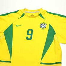 Load image into Gallery viewer, 2002/04 Ronaldo #9 Brazil Vintage Nike Home Football Shirt (S)2
