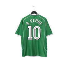 Load image into Gallery viewer, 2002/03 Robbie Keane #10 Ireland Vintage Umbro Home Football Shirt (M) 2002 WC0
