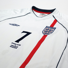 Load image into Gallery viewer, 2001/03 BECKHAM #7 England Vintage Umbro Home Greece Football Shirt (XL) 2002 WC4
