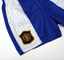 Load image into Gallery viewer, 1994/96 MANCHESTER UNITED Vintage Umbro Third Kit Shorts (S) 28/30&quot; Waist

