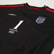 Load image into Gallery viewer, 2002/03 Seaman #1 England Vintage Umbro GK Football Shirt (L) 2002 WC Brazil3
