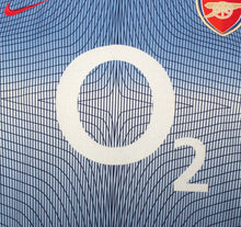 Load image into Gallery viewer, 2002/03 HENRY #14 Arsenal Vintage Nike Away Football Shirt (XL)
