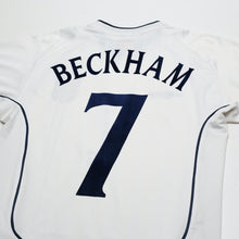 Load image into Gallery viewer, 2001/03 Beckham #7 England Vintage Umbro Home Greece Football Shirt (S) WC 20029
