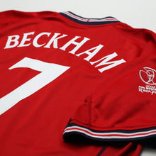 Load image into Gallery viewer, 2002/04 Beckham #7 England Vintage Umbro Away Football Shirt (M) Argentina WC14
