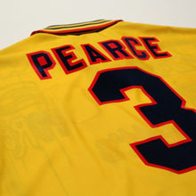 Load image into Gallery viewer, 1995/97 Pearce #3 Nottingham Forest Vintage Away Football Shirt (L)12
