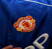 Load image into Gallery viewer, 1988/90 ROBSON #7 Manchester United adidas Originals Away Football Shirt (XL)
