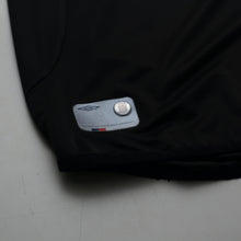 Load image into Gallery viewer, 2002/03 Seaman #1 England Vintage Umbro GK Football Shirt (L) 2002 WC Brazil8
