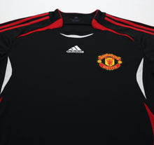 Load image into Gallery viewer, 2021/22 RONALDO #7 Manchester United adidas Teamgeist Football Shirt (M)3
