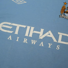 Load image into Gallery viewer, 2009/10 Tevez #32 Manchester City Vintage Umbro Home Football Shirt (L) 448
