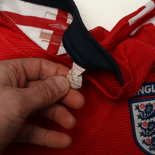 Load image into Gallery viewer, 2004/06 Beckham #7 England Vintage Umbro Away Football Shirt (M) EURO 200413
