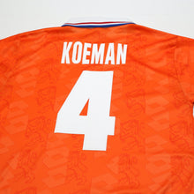 Load image into Gallery viewer, 1994 Koeman #4 Holland Vintage Lotto Home Football Shirt (M) Netherlands7
