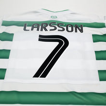 Load image into Gallery viewer, 2003/04 Larsson #7 Celtic Vintage Umbro European Home Football Shirt (L)
