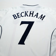 Load image into Gallery viewer, 2001/03 Beckham #7 England Vintage Umbro Home Greece Football Shirt (XL)10
