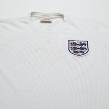 Load image into Gallery viewer, 1970 Bobby Moore #6 England Retro Umbro Home Football Shirt (L) Mexico 70 WC3
