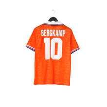 Load image into Gallery viewer, 1994 Bergkamp #10 Holland Vintage Lotto Home Football Shirt (M) Netherlands0

