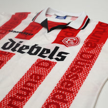 Load image into Gallery viewer, 1996/98 Fortuna Dusseldorf Vintage Umbro Home Football Shirt (XL)
