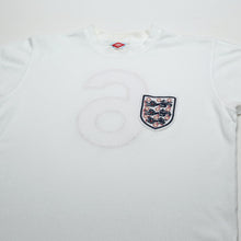 Load image into Gallery viewer, 1970 Bobby Moore #6 England Retro Umbro Home Football Shirt (M/L) Mexico 70 WC2
