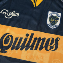 Load image into Gallery viewer, 1995/96 Maradona #10 Boca Juniors Olan Reissue Quilmes LS Shirt 42 (L) BNWT6
