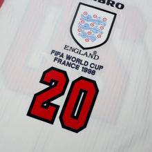 Load image into Gallery viewer, 1997/99 Owen #20 England Vintage Umbro Home Football Shirt (L/XL) WC 1998
